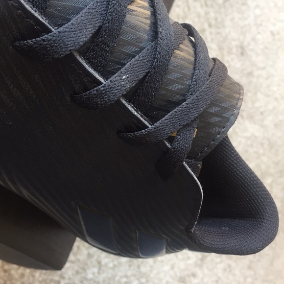 Adidas Nemeziz Soccer Cleats - Picture 3 of 8